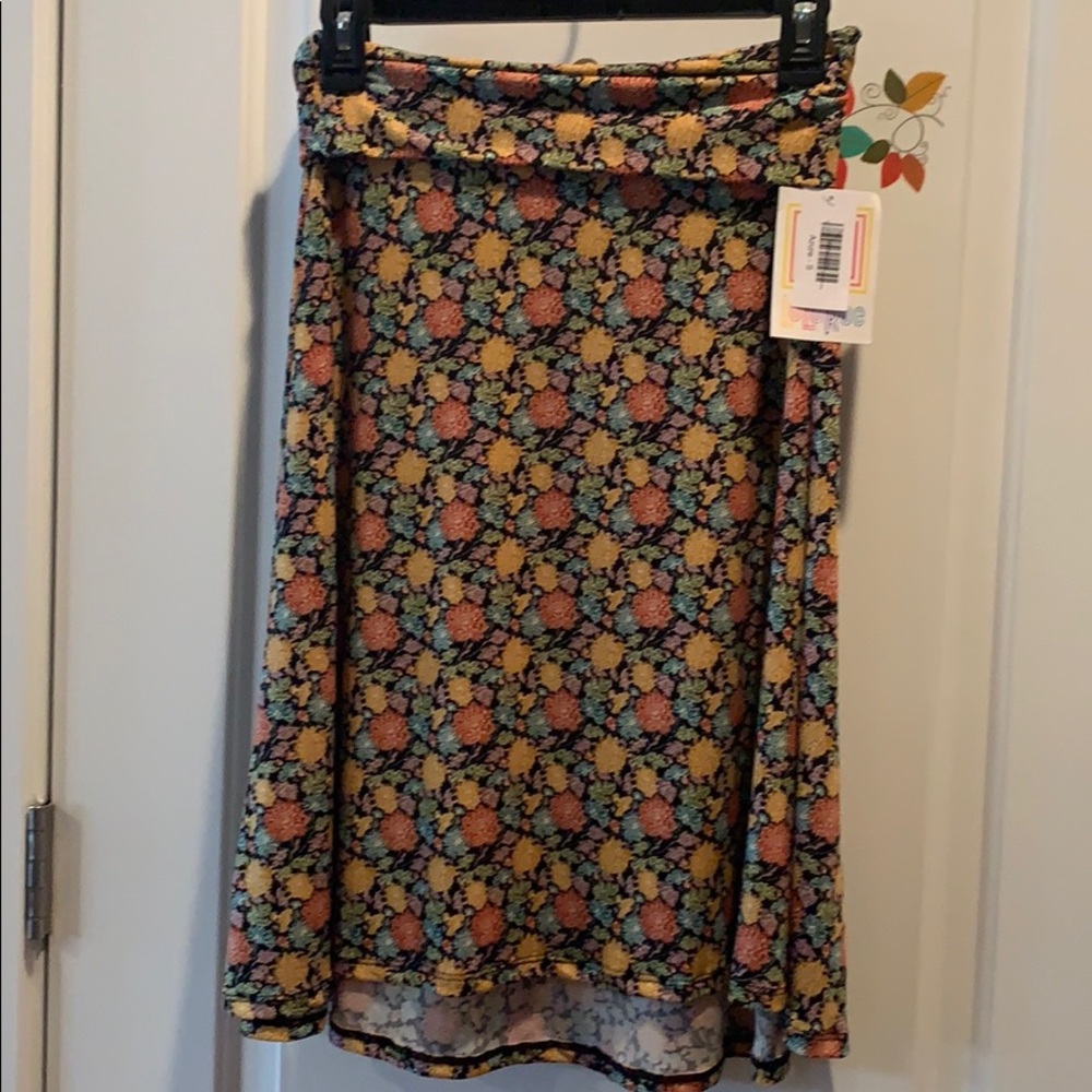 LulaRoe shirt size small